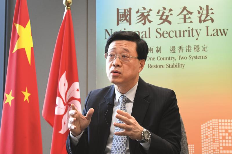 李家超,同為香港開(kāi)新篇