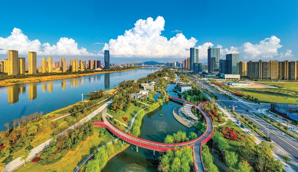 在另一個(gè)次元?jiǎng)?chuàng)業(yè)的年輕人
