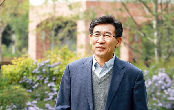 “抓”量子的“皮實”科學家薛其坤